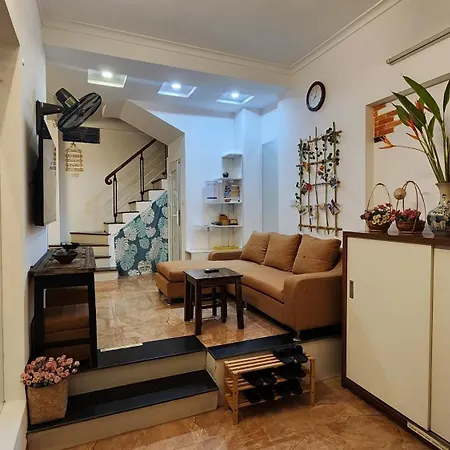 Top Location 3-4-5 Bedrooms House In Centre Of Ha Noi - Clean, Cozy And Private - The Tournesol